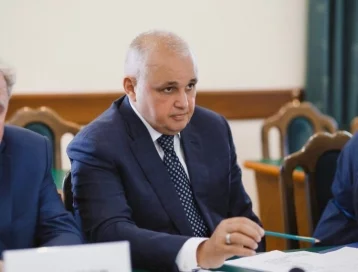 Фото: Губернатор Кузбасса призвал сообщать о контрафактных продуктах и медикаментах 1