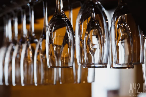 Новокузнечанка избила посетительницу бара