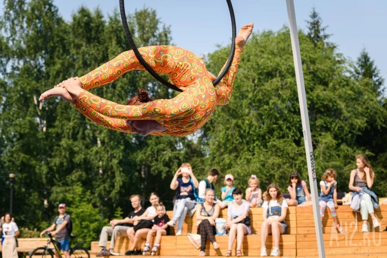Фото: Фестиваль Skyline: соревнования по воздушно-спортивному эквилибру в Кемерове 38