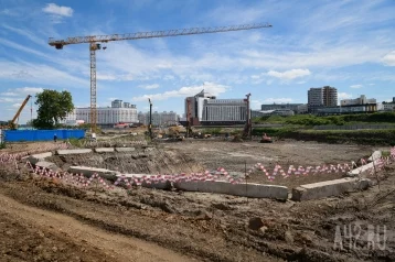 Фото: Зампредседателя правительства Кузбасса оценил сроки строительства крупных объектов в Кемерове 1