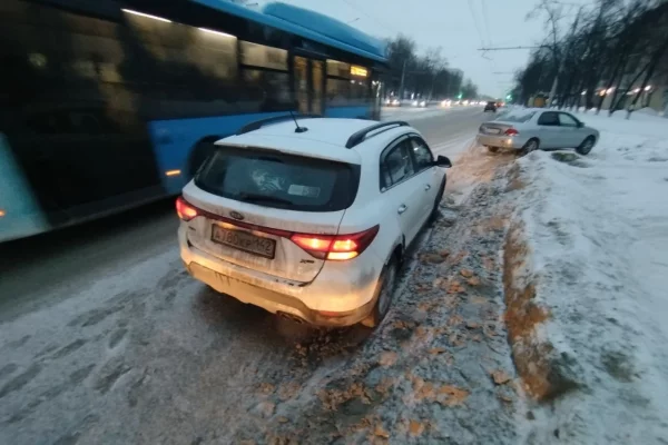 Полицейские попросили откликнуться очевидцев ДТП с двумя автомобилями в Новокузнецке
