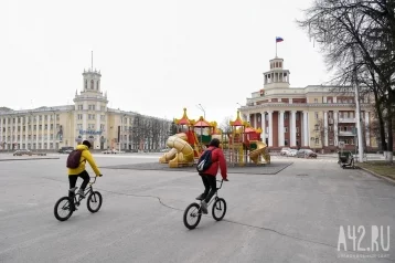 Фото: Врачи призвали кузбассовцев рассказать детям правила безопасной езды на самокатах и велосипедах 1