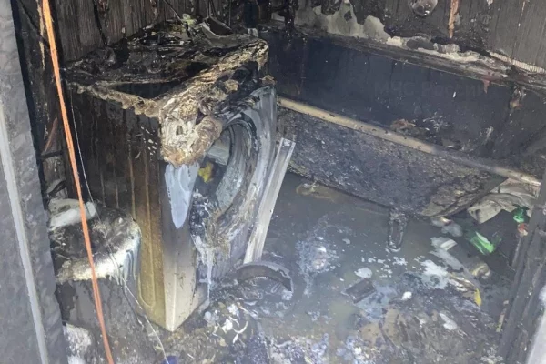 В Магадане две женщины пострадали во время взрыва освежителя воздуха в квартире 