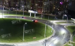 Ночное ДТП в Кемерове попало на видео