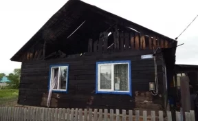 Жительница Кузбасса поссорилась с родной тётей и подожгла её дом