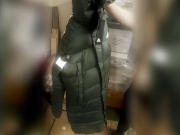 Фото: В Кемерове мужчина пытался украсть куртку из магазина 1