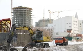 В Кемерове начались работы на месте будущего коллектора на улице Мичурина