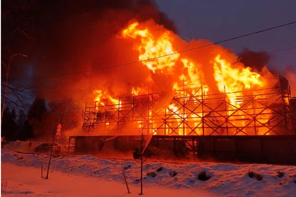 В Петрозаводске сгорел Дом горного начальника