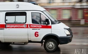 В загоревшемся в Новокузнецке хлебокомбинате погибла женщина