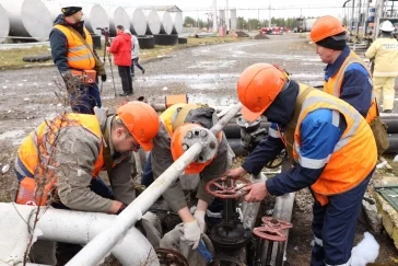 Фото: В УК «Кузбассразрезуголь» ликвидировали «пожар» на складе горюче-смазочных материалов 2