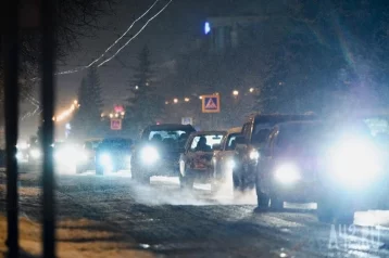 Фото: Кемеровчанин пожаловался на водителей, из-за которых в центре города возникают пробки 1