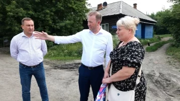 Фото: Кемеровчане пожаловались на заваленный мусором частный сектор: мэр оценил проблему 1
