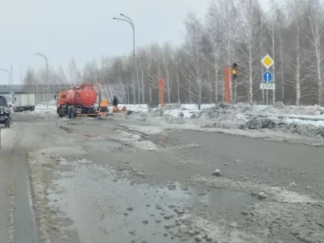 Фото: В Кемерове назвали сроки ликвидации аварии на Притомском проспекте 2