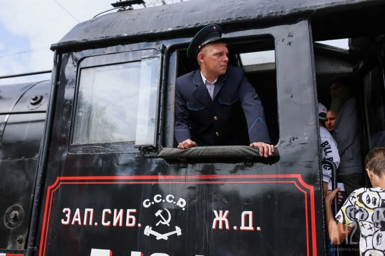 Фото: Магистральный локомотив, пожарный поезд и VR: как прошла выставка железнодорожной техники в Кемерове 19