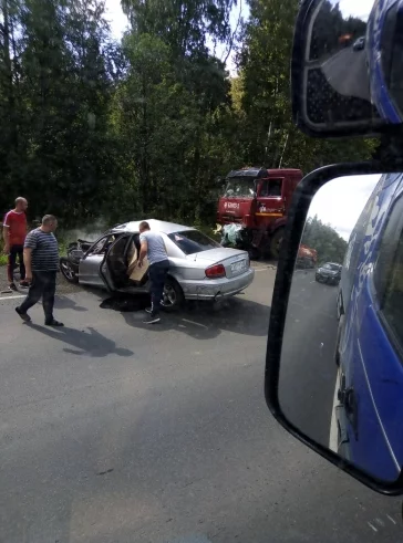 Фото: Два человека погибли в ДТП с КамАЗом на трассе Кемерово — Анжеро-Судженск 3