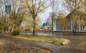 В Юрге снесли аварийное здание после вмешательства прокуратуры