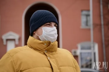 Фото: До миллиона заражённых в сутки: названы последствия отказа от масок в РФ 1