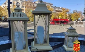 В Новокузнецке полиция нашла мужчину, пинавшего уличные фонари у театра кукол