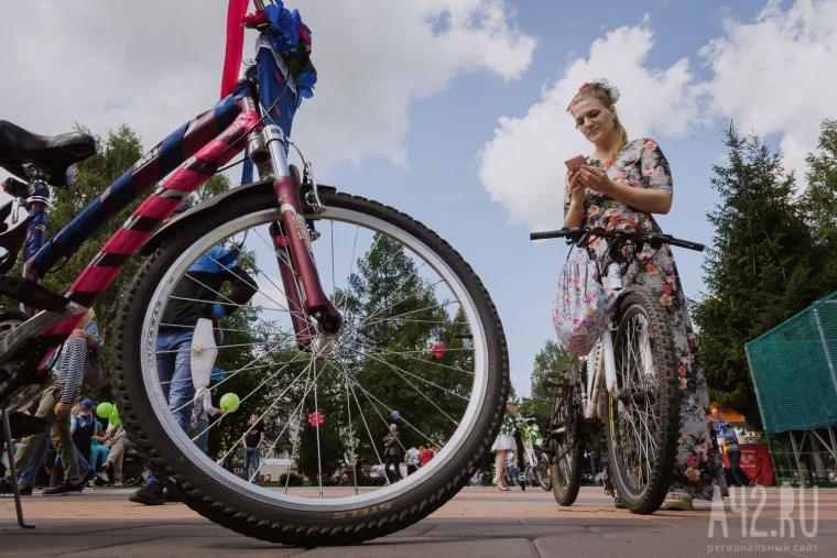 Фото: Леди на велосипеде: женский велопарад в Кемерове 61