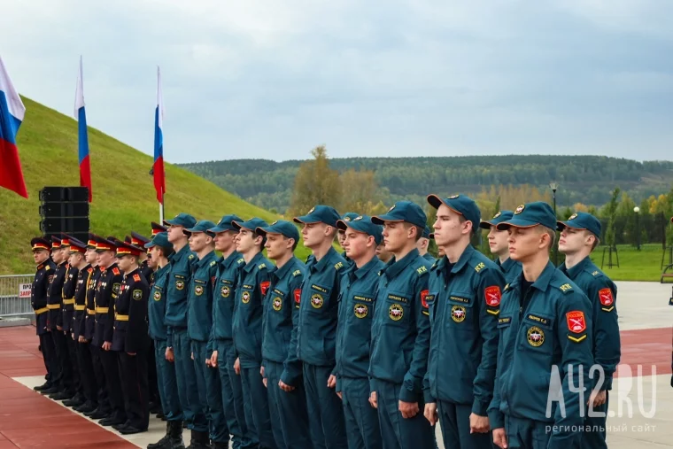Фото: Благоверный князь. Как в Кемерове прошёл крестный ход в память об Александре Невском 35