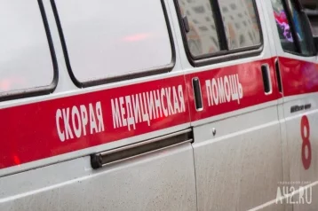 Фото: Соцсети: автобус столкнулся с экскаватором в Кузбассе, есть пострадавшие 1