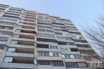 Фото: Пьяный новокузнечанин упал с третьего этажа, спускаясь по верёвочной лестнице 1