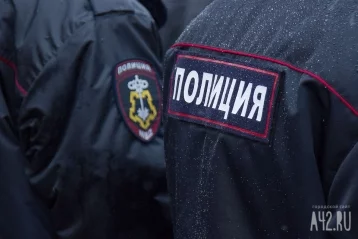 Фото: В Кузбассе наркоман устроил погром в квартире престарелой матери 1