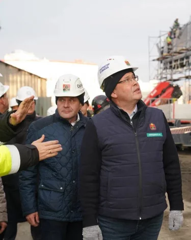 Илья Середюк показал строительство музейно-театрального комплекса в Кемерове изнутри