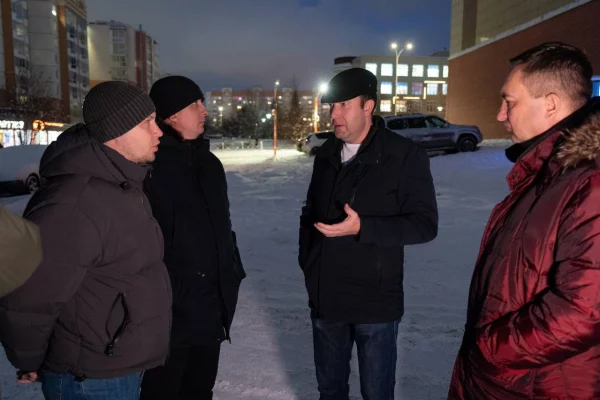 Глава Кемерова проверил уборку снега на улицах