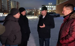 Глава Кемерова проверил уборку снега на улицах