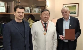 Главному сибирскому онкологу вручили Орден Почёта Кузбасса
