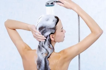 Фото: Медики заявили о вреде частого мытья головы 1