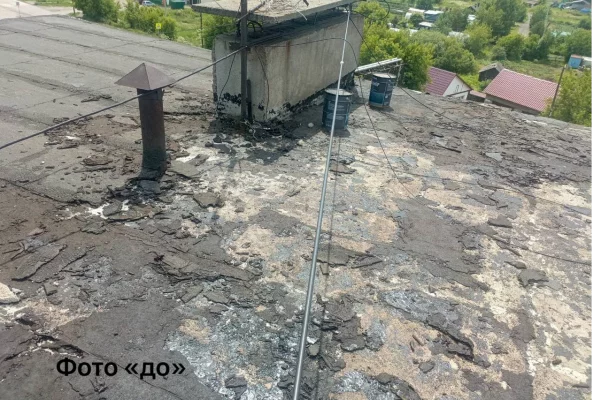 В Кузбассе подрядчик бросил ремонт кровли МКД, вмешалась прокуратура