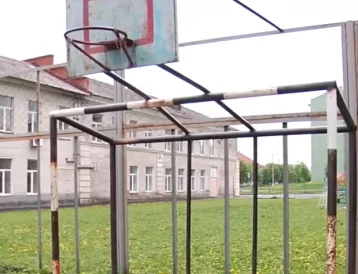 Фото: В Кемерове две спортивные площадки отремонтируют по проектам горожан 1