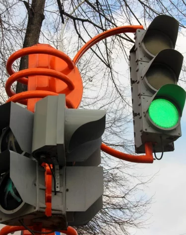 В Кемерове на три часа отключат светофоры на Южном 25 ноября