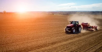 Фото: Россельхозбанк составил рейтинг тракторов для фермерских хозяйств 1