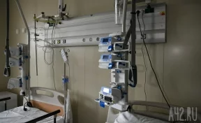 Сотрясение и переломы: кузбасские врачи спасли девушку, пострадавшую в ДТП