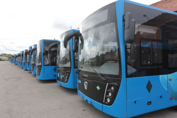Илья Середюк: в Кузбасс закупит 37 пассажирских автобусов на метане