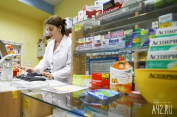 Фото: Специалисты УФАС проверили цены на медицинские маски в аптеках Кемерова 1