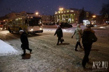 Фото: «Смотреть страшно»: кемеровчанин пожаловался мэру на реагенты на дорогах 1