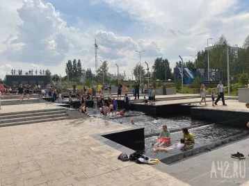 Фото: Площадь защитников Донбасса вновь закрыли в Новокузнецке: власти назвали причину 1