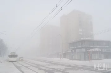 Фото: -30, изморозь и дымка: ГИБДД предупредила кузбассовцев о понижении температуры воздуха 1