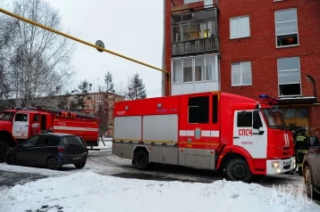 Фото: В многоэтажке в Кемерове произошёл пожар 1