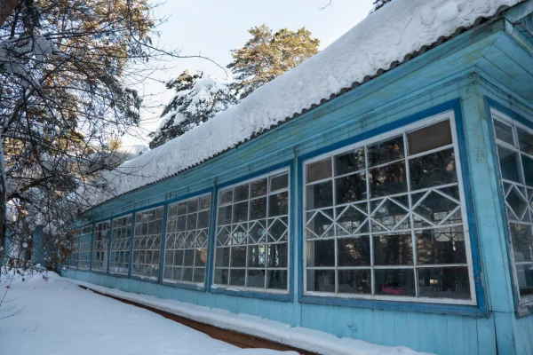 В Кемерове разберут старый корпус спортшколы в Рудничном бору