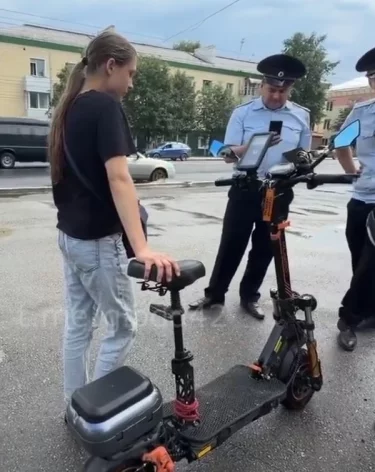 Фото, видео: <a href=https://vk.ru/wall-75294260_20768>Госавтоинспекция Кузбасса</a> / «ВКонтакте»