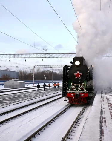 Поезд Деда Мороза сделает остановку в Кузбассе 7 декабря