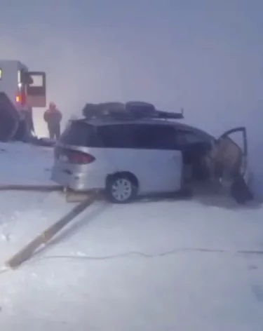 В Якутске из затонувшей в Лене машины вытащили тело ребёнка