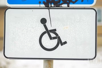 Фото: В Кузбассе детям-инвалидам предоставили кресла-коляски после вмешательства прокуратуры 1