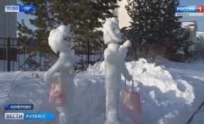Кемеровчане слепили из снега персонажей «Трое из Простоквашино»
