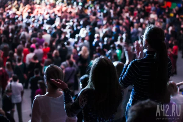 Самыми популярными российскими певицами стали Кадышева и Бузова